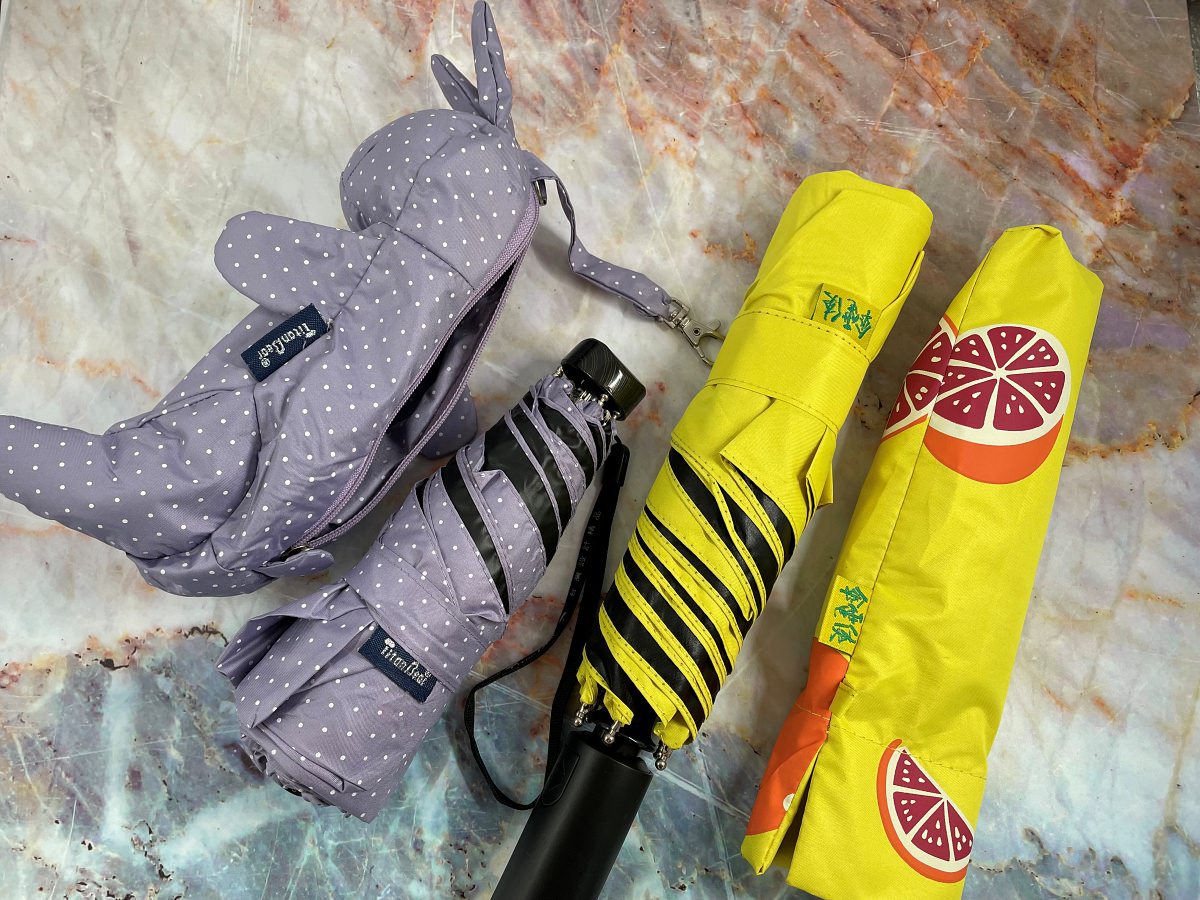 可愛又實用的輕便折疊傘 傘電俠兔子袋傘 葡萄柚傘 咖啡渣樂園